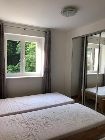 Velden View Ferienwohnung Mit Grosser Sonnenterrasse Und See- Und Karawankenblick Velden am Wörthersee Exterior foto